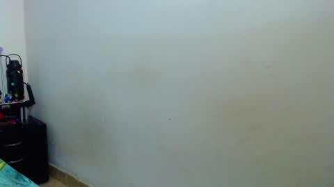 Snapshot of allyson_collins_ chatting on 09/19/25, 04:03 Allyson collins online show from 09/19/25, 04:03