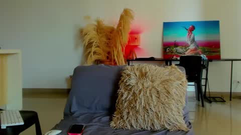 Snapshot of allysonfreeman21 chatting on 09/22/25, 01:13 Ally colombiana nice bigBoobs boobs latina online show from 09/22/25, 01:13