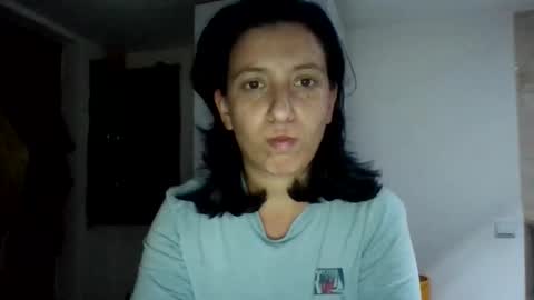 Snapshot of alma_amy chatting on 09/14/25, 06:51 Alma online show from 09/14/25, 06:51