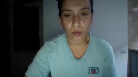 Snapshot of alma_amy chatting on 09/15/25, 07:47 Alma online show from 09/15/25, 07:47