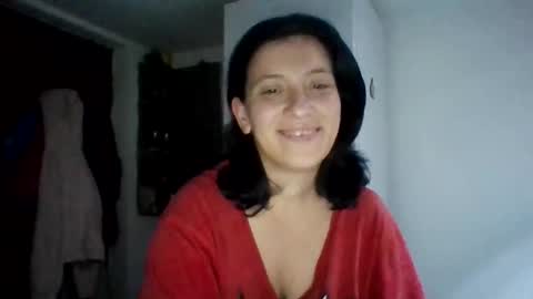 Snapshot of alma_amy chatting on 10/04/25, 09:46 Alma online show from 10/04/25, 09:46