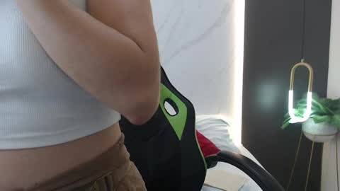 ALMA FENIX  online show from 01/17/25, 12:10