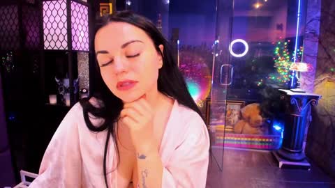 Alma online show from 03/18/26, 07:22