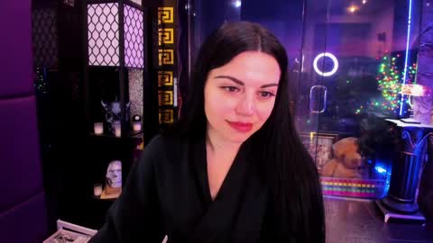 Snapshot of alma_pearl chatting on 05/11/26, 07:47 Alma online show from 05/11/26, 07:47