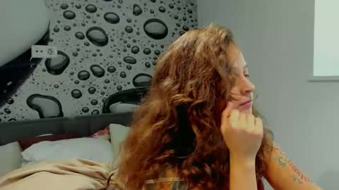 Snapshot of almafancy chatting on 09/15/25, 07:08 Alma online show from 09/15/25, 07:08