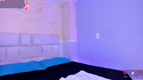 almalopez_ online show from 11/07/25, 01:00