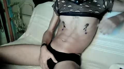 Snapshot of aloja85 chatting on 12/07/24, 11:23 FreedyK online show from 12/07/24, 11:23