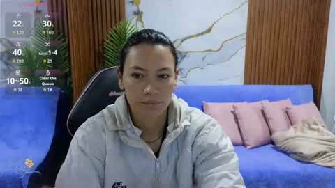 Snapshot of alonddra_tay chatting on 06/12/26, 11:31 alonddra_tay online show from 06/12/26, 11:31