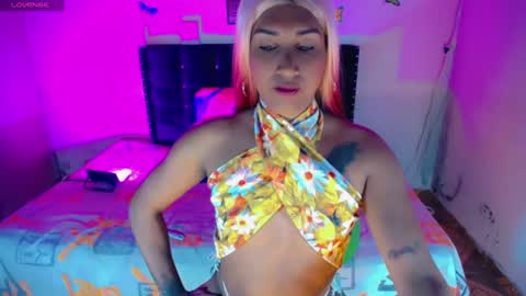 Snapshot of alondragill_ chatting on 07/22/26, 04:15 alondragill_ online show from 07/22/26, 04:15