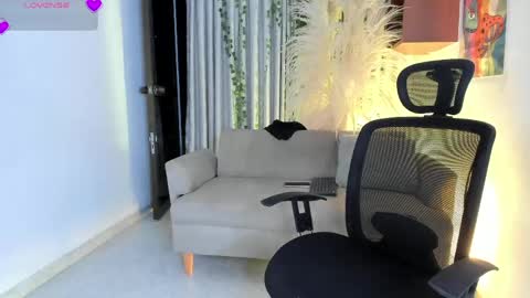 ALONDRA CUTE online show from 05/29/26, 06:22
