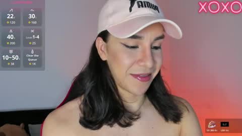 Hazel Bowie online show from 10/27/25, 03:10