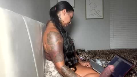 Snapshot of alongcamelexy chatting on 10/11/25, 11:36 alongcamelexy online show from 10/11/25, 11:36