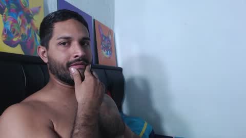 Snapshot of alonxoo chatting on 07/31/26, 02:11 alonxoo online show from 07/31/26, 02:11