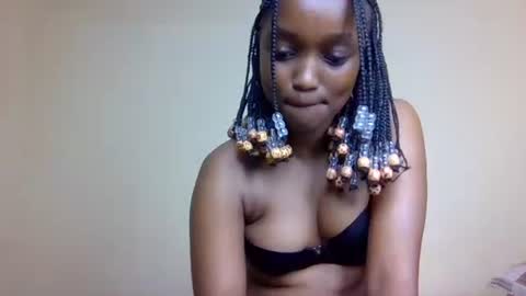 Elly online show from 11/15/25, 08:33