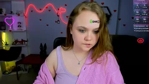 Snapshot of alorea_faye chatting on 05/14/26, 11:44 Alorea online show from 05/14/26, 11:44