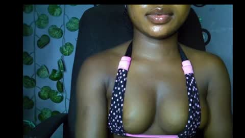 Snapshot of alosexy_bae chatting on 05/18/26, 07:20 alo online show from 05/18/26, 07:20