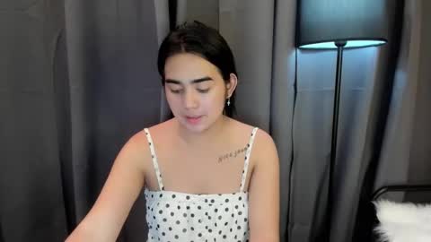 Snapshot of alovelydollnica chatting on 12/20/24, 03:25 alovelydollnica online show from 12/20/24, 03:25