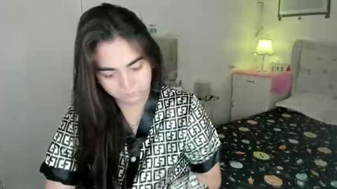 alovelydollnica online show from 05/13/26, 03:37