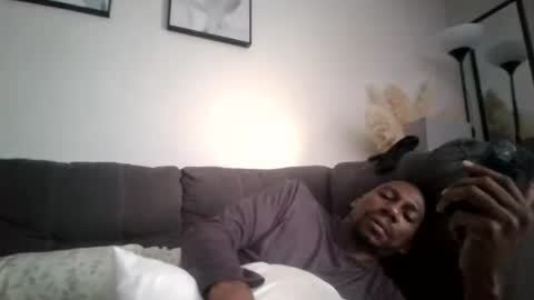 Snapshot of aloysiuz chatting on 07/01/26, 05:23 Aloysius online show from 07/01/26, 05:23