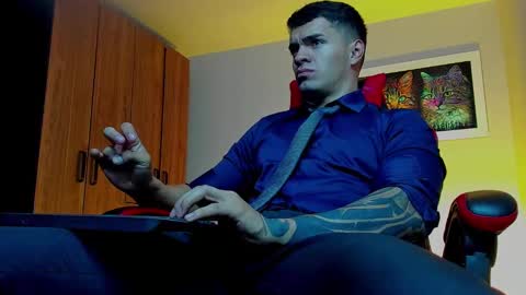 Snapshot of alpha_dominus_ chatting on 09/10/25, 04:01 alpha_dominus_ online show from 09/10/25, 04:01