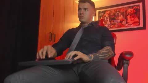 alpha_dominus_ online show from 01/16/26, 05:00