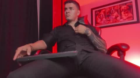 alpha_dominus_ online show from 03/11/26, 05:02