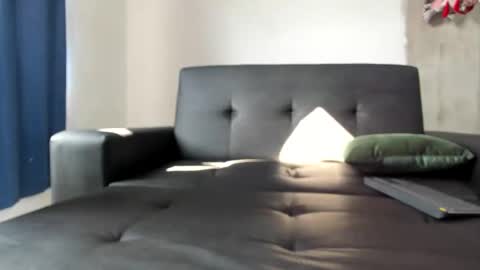 alpha smit online show from 02/04/25, 08:06