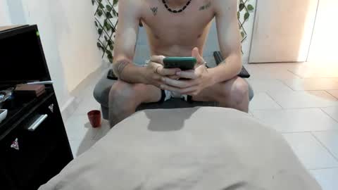 alpha smit online show from 10/28/25, 09:50