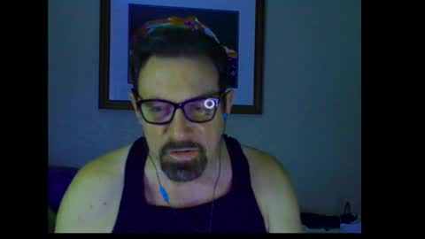 alphablue_wolf1295 online show from 09/26/25, 09:13