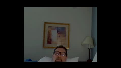 alphablue_wolf1295 online show from 12/17/25, 08:37