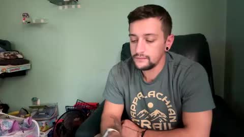 Snapshot of alphadomcole chatting on 11/04/25, 05:56 alphadomcole online show from 11/04/25, 05:56