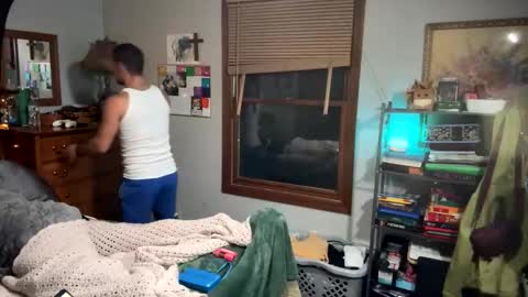 Snapshot of alphadomcole chatting on 11/12/25, 05:41 alphadomcole online show from 11/12/25, 05:41