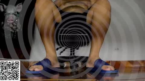 Snapshot of alphafindom982 chatting on 07/21/26, 07:49 MASTER FINDOM DRAIN... online show from 07/21/26, 07:49
