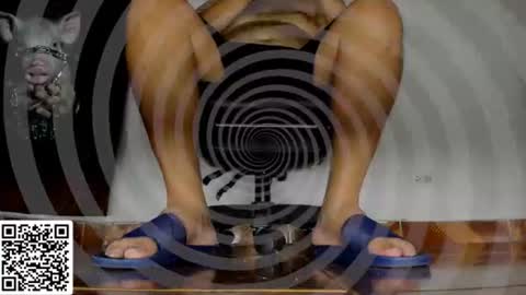 Snapshot of alphafindom982 chatting on 07/21/26, 08:11 MASTER FINDOM DRAIN... online show from 07/21/26, 08:11