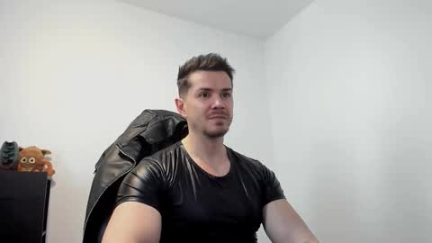 LeatherMaster online show from 01/15/26, 09:14