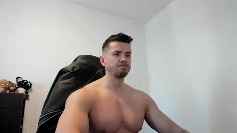 LeatherMaster online show from 04/23/26, 08:13