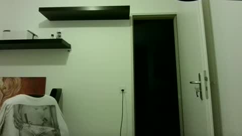 alphah_hunk online show from 09/23/25, 06:44