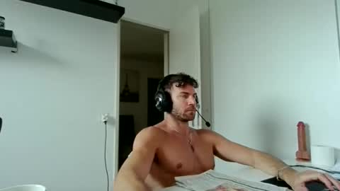 alphah_hunk online show from 04/13/26, 11:48