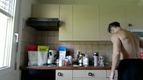 Snapshot of alphah_hunk chatting on 04/26/26, 09:40 alphah_hunk online show from 04/26/26, 09:40