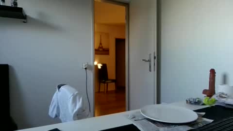Snapshot of alphah_hunk chatting on 04/30/26, 05:41 alphah_hunk online show from 04/30/26, 05:41