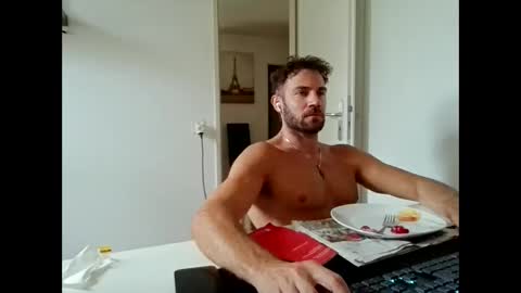 Snapshot of alphah_hunk chatting on 06/08/26, 03:01 alphah_hunk online show from 06/08/26, 03:01