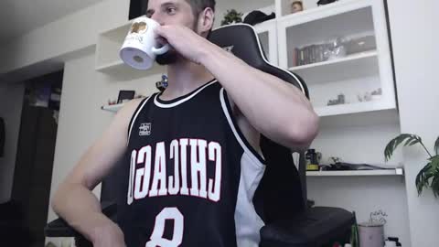 Snapshot of alphamastertodd chatting on 06/08/26, 08:31 MasterTodd online show from 06/08/26, 08:31