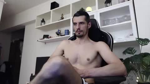 Snapshot of alphamastertodd chatting on 07/18/26, 10:46 MasterTodd online show from 07/18/26, 10:46