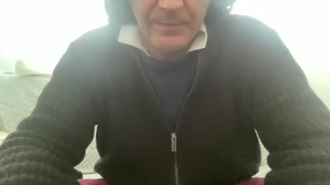 AlphAndre online show from 02/11/25, 06:51