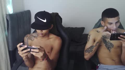 alphas_latins online show from 05/15/26, 08:16