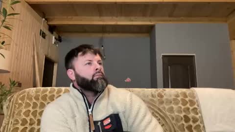 Jhonny online show from 11/19/25, 03:50