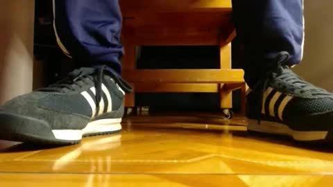 Snapshot of alphaswitchard chatting on 03/29/26, 09:59 ur god online show from 03/29/26, 09:59