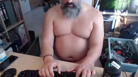 Snapshot of alpistesub chatting on 02/17/26, 09:39 alpistesub online show from 02/17/26, 09:39