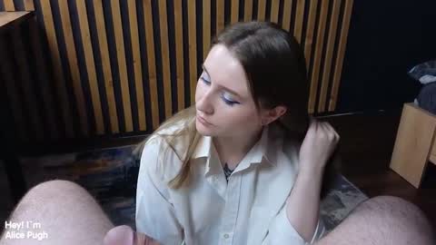 Snapshot of alpugh chatting on 09/25/25, 06:44 Woland  Alice Pugh online show from 09/25/25, 06:44