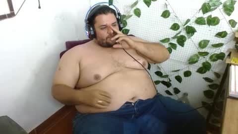 Jhosep online show from 10/12/25, 01:59